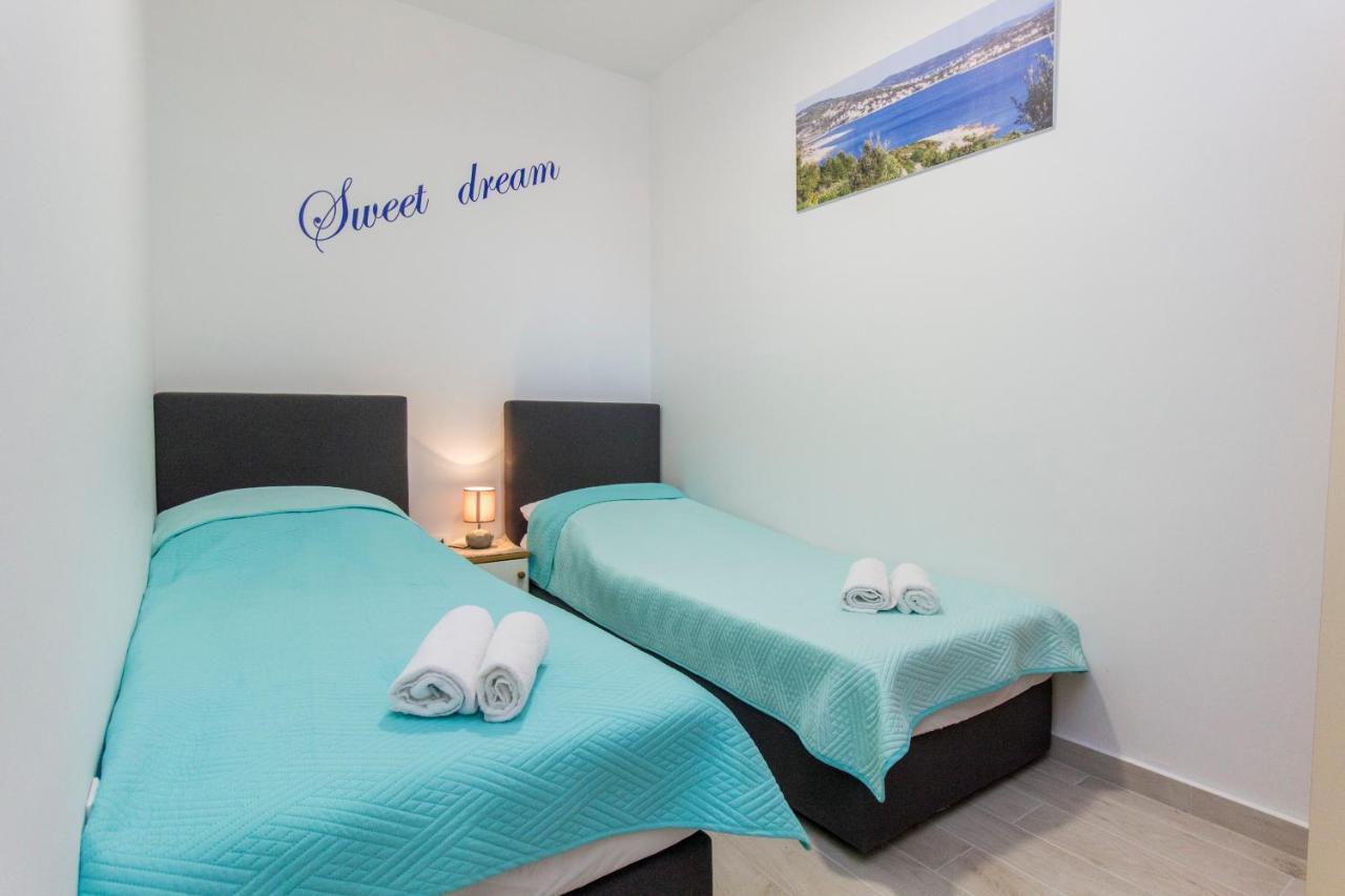 Apartmani Malis Ражань Экстерьер фото