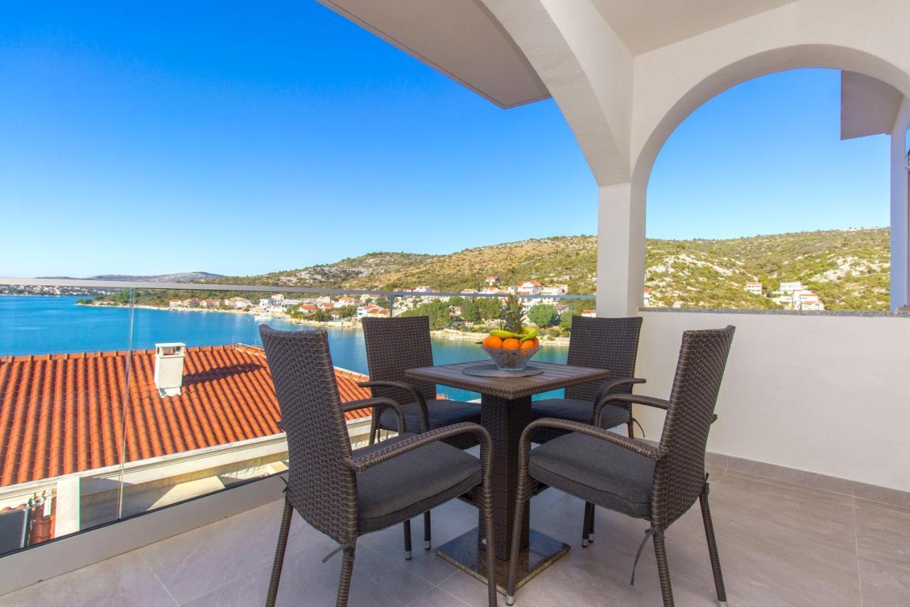 Apartmani Malis Ражань Экстерьер фото